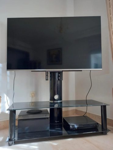 2-salons-avec-deux-styles-differents-table-basse-meuble-TV-a-vendre-a-Soukra-prix-1500-dinars-proxity.tn-annonce-tunisie-meuble-occasion-a-vendre-2