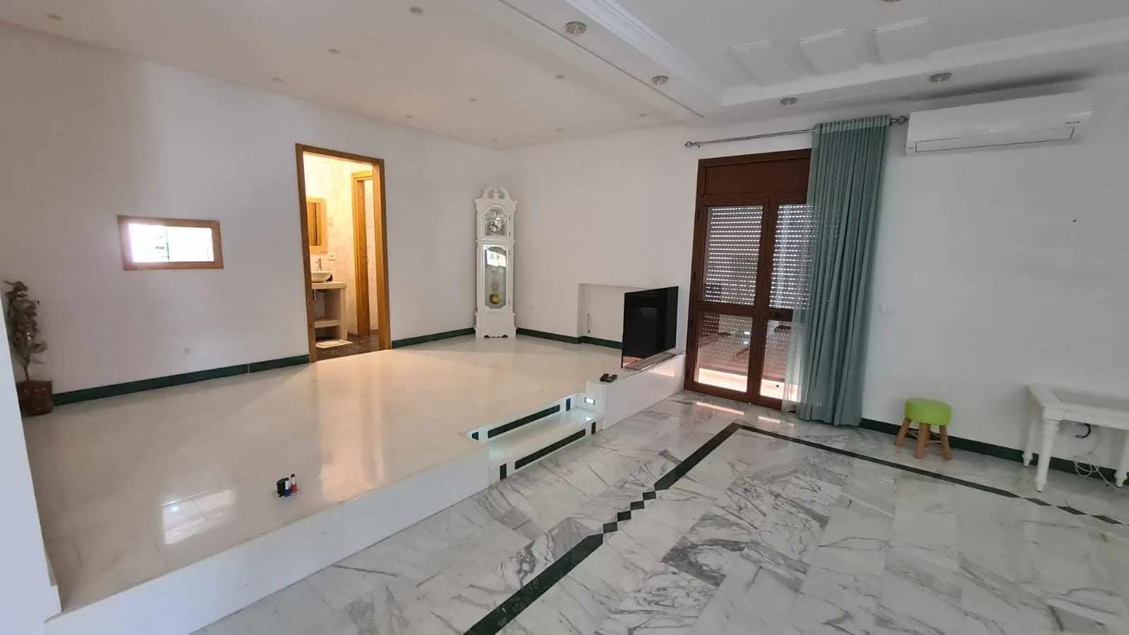 Etage-de-villa-a-louer-a-Rades-Meliane-loyer-2500-dinars-proxity.tn-annonces-tunisie-immobilier-appartement-a-louer-2