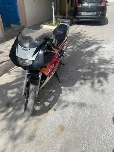 Moto-Yamaha-TZR-50-1995-a-vendre-a-Nabeul-prix-2500-dinars-proxity.tn-annonces-tunisie-moto-occasion-a-vendre