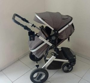 Poussette bébé occasion Kalaa Kebira  – 250 DT