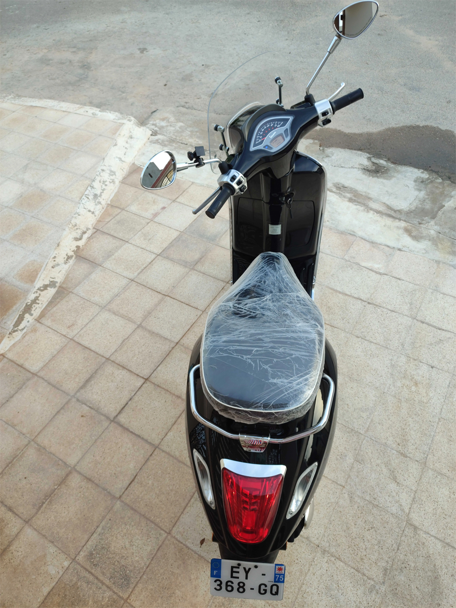 Scooter-Vespa-Sprint-50-4T-a-vendre-a-Gabes-prix-6500-dinars-5