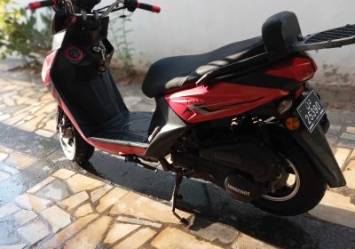 UNISCOOT TMAX 125CC