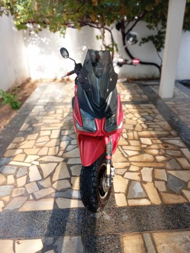 UNISCOOT-Scooteur-TMAX-125CC-a-vendre-a-Hammamet-prix-2800-dinars-proxity.tn-annonces-tunisie-moto-occasion-a-vendre-6