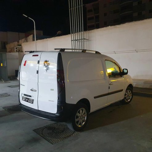 Utilitaire-Renault-Kangoo-a-vendre-a-Sousse-prix-25000-dinars-proxity.tn-annonces-tunisie-utilitaires-a-vendre-2