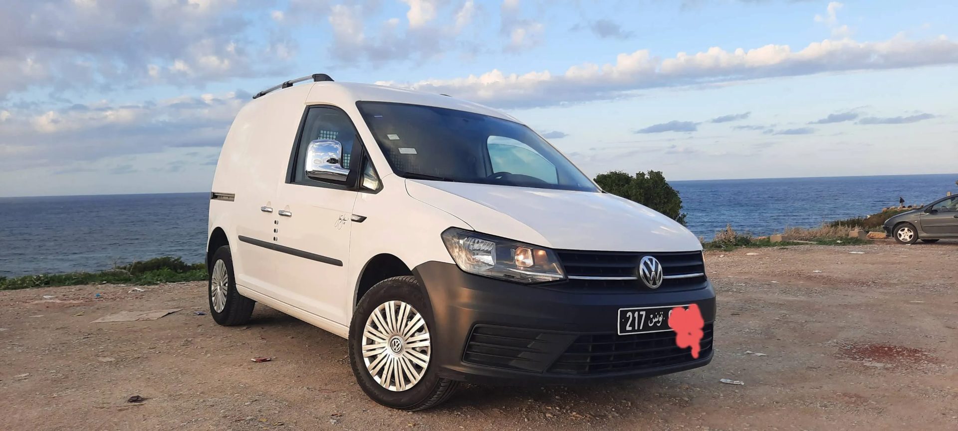 Utilitaire-Volkswagen-Caddy-a-vendre-a-Bizerte-prix-51900-dinars-proxity.tn-annonces-tunisie-utilitaire-occasion-a-vendre-1