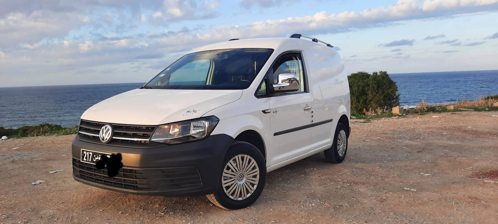 Utilitaire-Volkswagen-Caddy-a-vendre-a-Bizerte-prix-51900-dinars-proxity.tn-annonces-tunisie-utilitaire-occasion-a-vendre