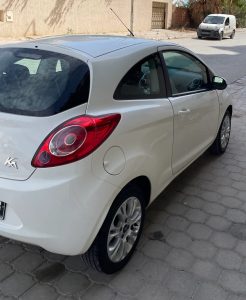 Ford Ka Titanium 2016 – État neuf – Ain Zaghouan – 28000 DT