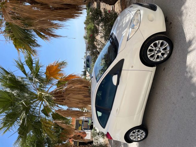 Voiture-Ford-ka-titanium-a-vendre-a-Ain-Zaghouan-prix-28000-dinars-proxity.tn-annonces-tunisie-voiture-occasion-a-vendre-2