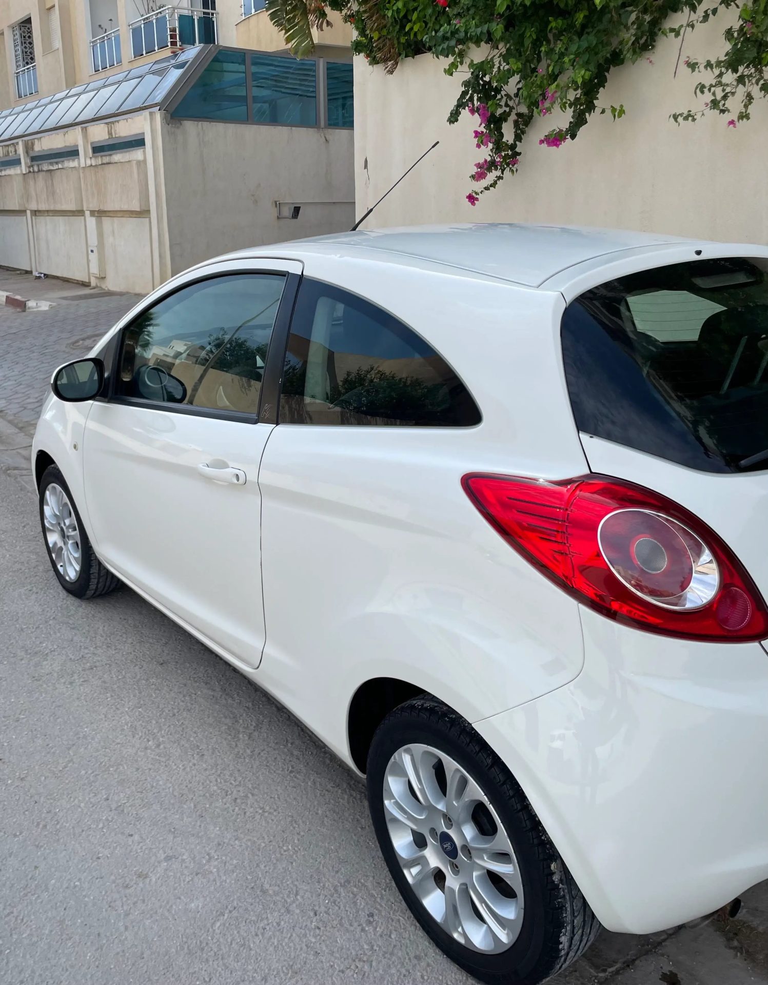 Voiture-Ford-ka-titanium-a-vendre-a-Ain-Zaghouan-prix-28000-dinars-proxity.tn-annonces-tunisie-voiture-occasion-a-vendre