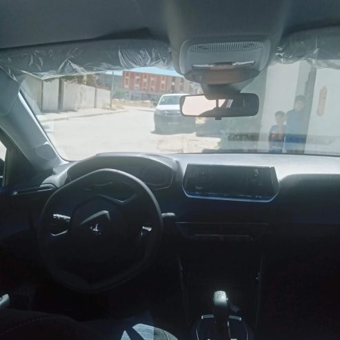 Voiture-Peugeot-208-a-vendre-a-El-Mourouj-prix-44000-dinars-proxity.tn-annonce-tunisie-voiture-occasion-a-vendre-4