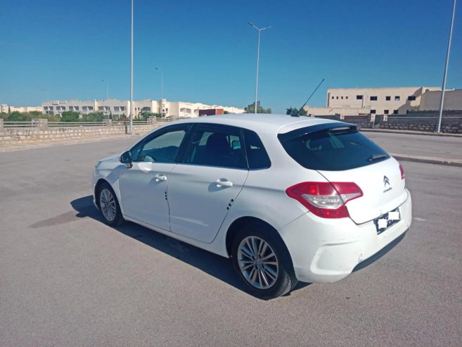 Voiture-occasion-Citroen-C4-a-vendre-Hammam-Chatt-prix-26500-dinars-proxity.tn-annonces-tunisie-voiture-occasion-a-vendre-3