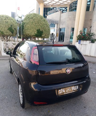 Voiture-occasion-Fiat-Punto-2024-a-vendre-a-Bizerte-prix-23800-dinars-proxity.tn-annonces-tunisie-voitures-occasions-a-vendre-4