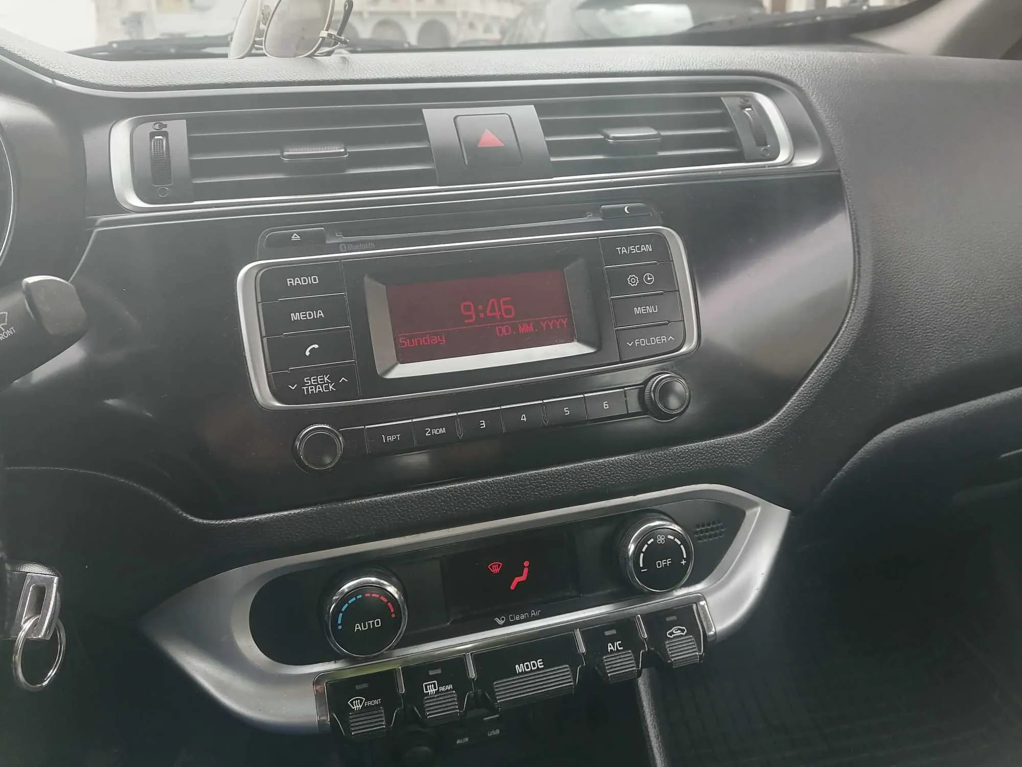 Voiture-occasion-Kia-Rio-2017-a-vendre-a-Sfax-prix-35500-dinars-proxity.tn-annonces-tunisie-voitures-occasion-a-vendre-4