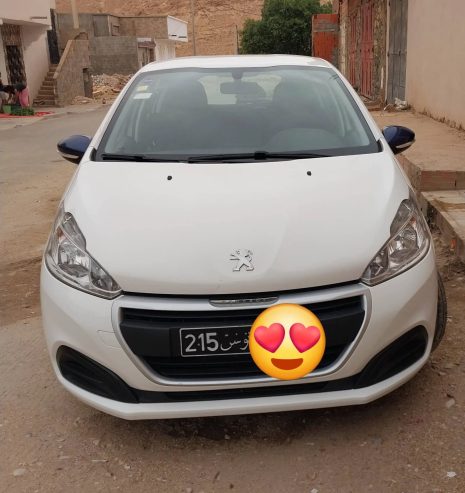 Voiture-occasion-Peugeot-208-a-vendre-a-Gafsa-prix-34000-dinars-proxity.tn-annonces-tunisie-voitures-occasions-a-vendre-1