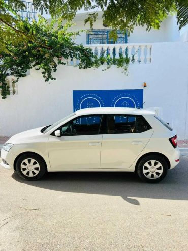 Voiture-occasion-Skoda-Fabia-a-vendre-a-Gabes-Prix-46000-dinars-proxity.tn-annonces-tunisie-voiture-occasion-a-vendre-4