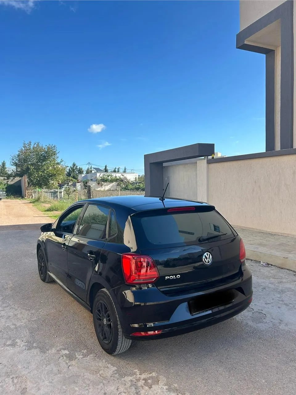 Voiture-occasion-Volkswagen-Polo-7-2017-a-vendre-a-Bardo-prix-35500-dinars-proxity.tn-annonces-tunisie-voitures-occasion-a-vendre