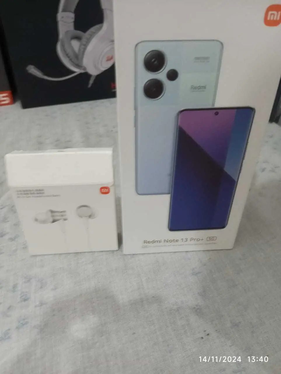 Xiaomi-Redmi-note-13-Pro-Plus-5G-a-vendre-a-Rades-prix-1200-dinars-proxity.tn-annonces-tunisie-telephone-a-vendre-3