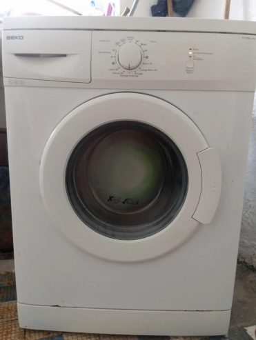 machine-a-laver-BEKO-5-KG-a-vendre-a-La-Goulette-prix-600-dinars-proxity.tn-annonce-tunisie-electromenager-occasion-a-vendre-1