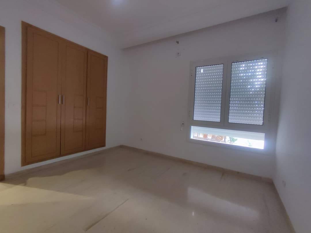 Agence-immobiliere-Mon-Foyer-location-Appartement-S2-haut-standing-Ridh-El-Andalous-1200-dinars-par-mois-proxity.tn-annonces-tunisie-immobiler-appartement-a-louer-8