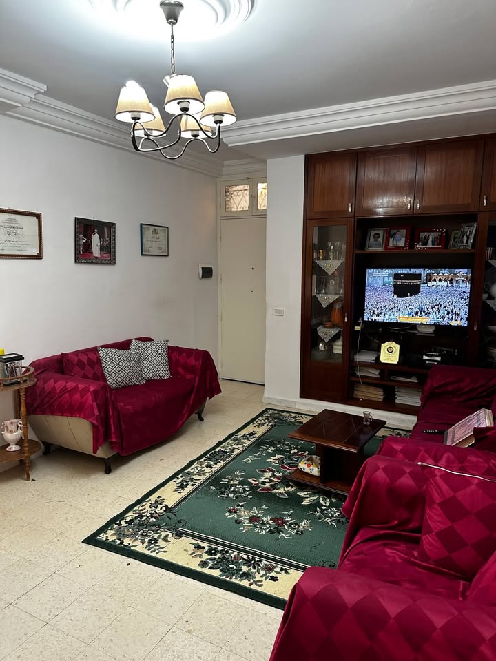 Appartement-S1-Medina-Jadida-108000-dinars-Salon