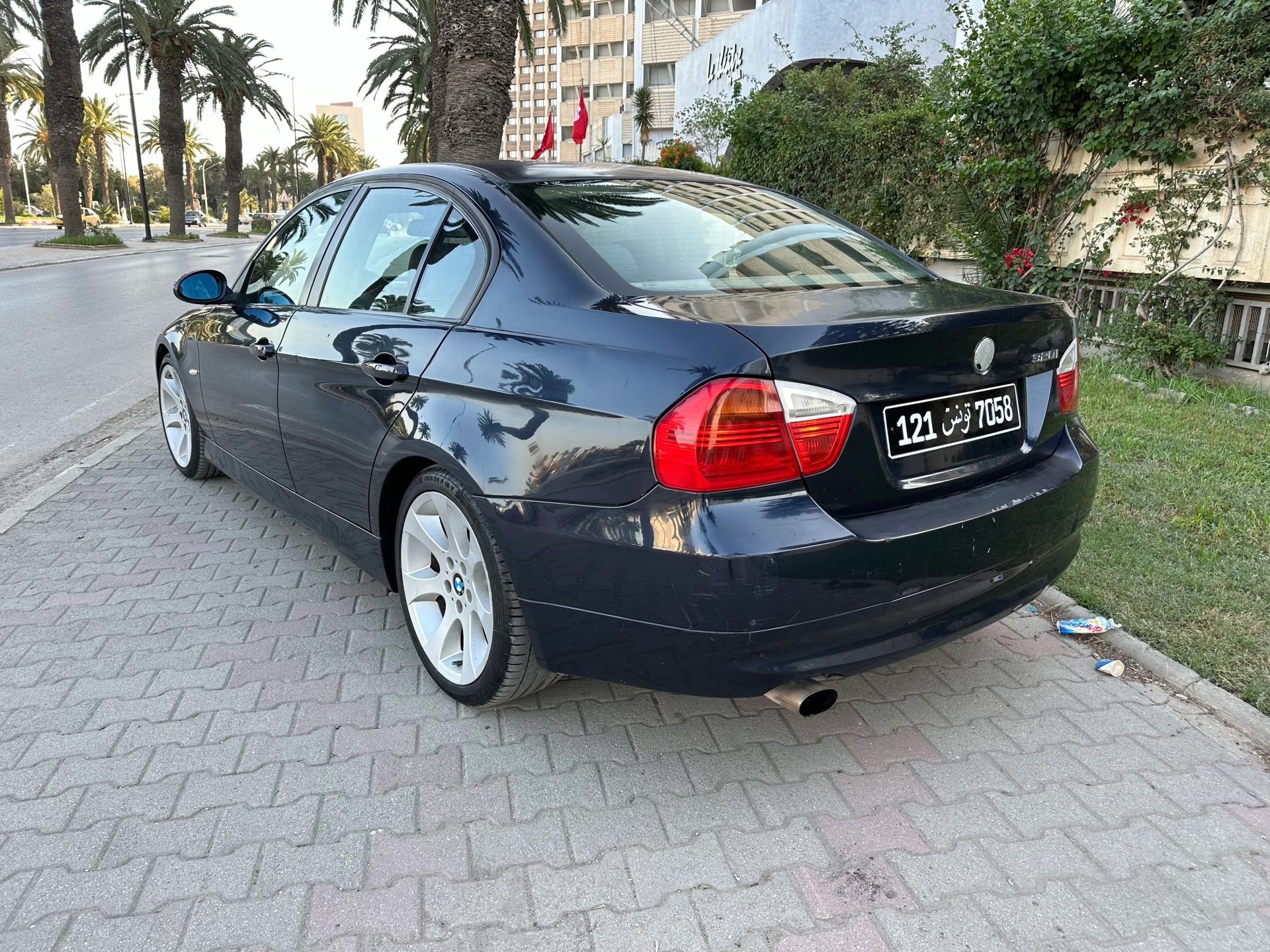 BMW-E90-320i-2006-Lafayette-Prix-34000-DT-voiture-occasion-3