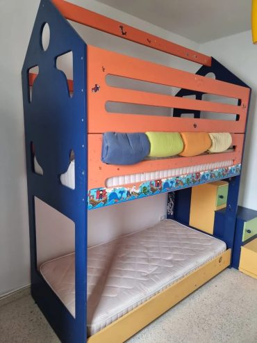 Chambre-a-coucher-pour-enfants-A-vendre-El-Menzah-1100-DT-lits-superposes-2