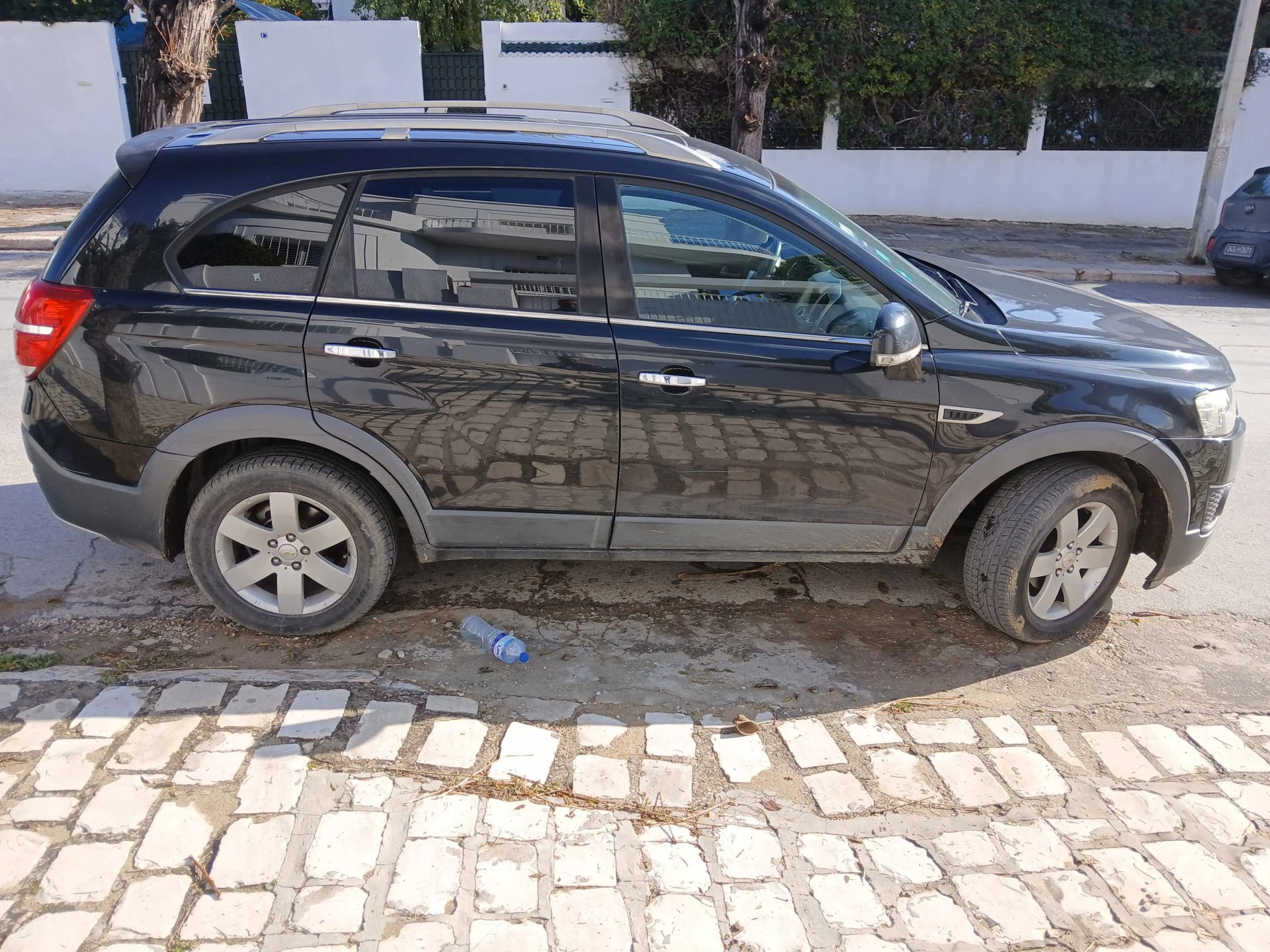 Chevrolet-Captiva-LTZ-2014-Diesel-Spacieux-et-modulable-ideal-pour-les-familles-nombreuses-vehicule-occasion-Mutuelleville-45000-DT-1