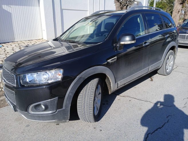 Chevrolet-Captiva-LTZ-2014-Diesel-Spacieux-et-modulable-ideal-pour-les-familles-nombreuses-vehicule-occasion-Mutuelleville-45000-DT-2