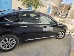 Citroën C5 e-HDi Diesel  – 176 000 km  – La Marsa – 39 500 DT