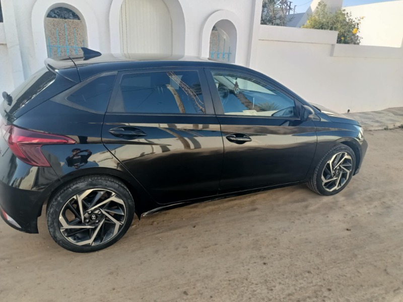 Hyundai-i20-High-Grade-2021-Medenine-63000-dinars-2