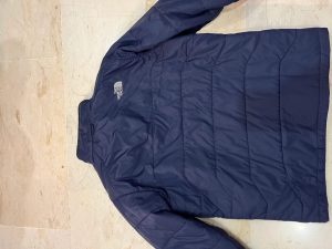 Manteau The North Face Taille M – El Mourouj – 90 DT