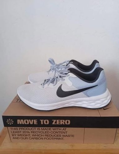 Nike-Revolution-6-Pointure-44-Megrine-250-dinars-proxity.tn-annonces-tunisie-chaussures-de-sport-a-vendre-1