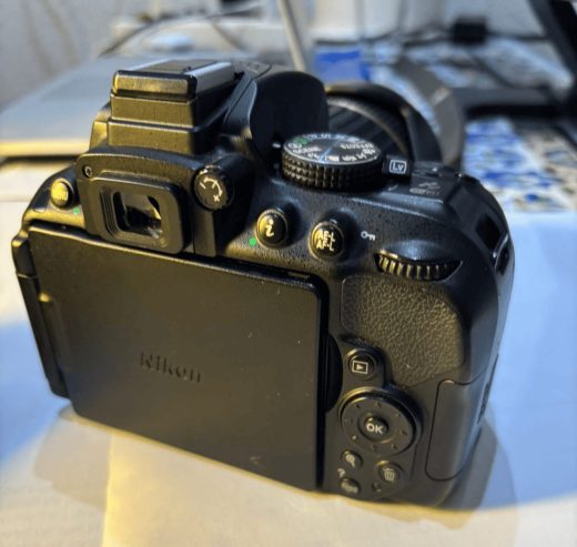 Nikon-D5300-A-vendre-a-Hammamet-1380-DT-3