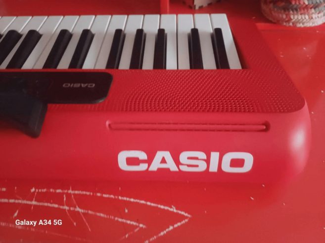 Orgue-Casio-CT-S200-RD-A-vendre-Grombalia-400-DT-3