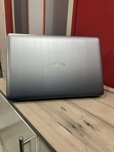 PC-portable-ASUS-X541U-Ariana-750-dinars-5