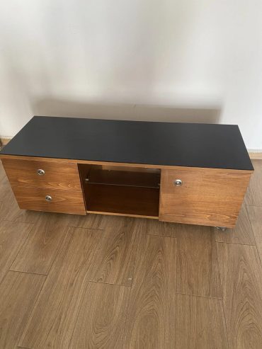 Table-basse-pour-television-Borj-Louzir-200-DT-proxity.tn-annonces-tunisie-meuble-occasion-a-vendre-7