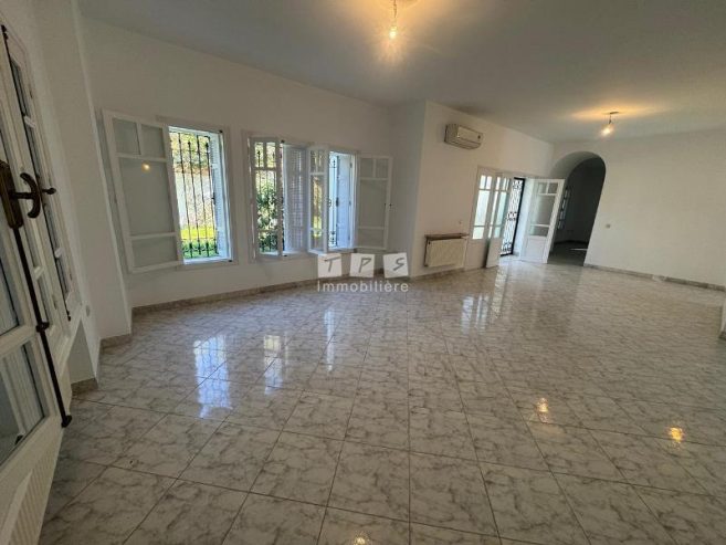 Villa S+4 à Louer à Jinen Hammamet – 3500 DT/mois