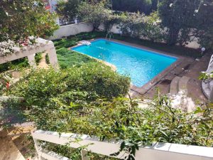 Villa avec Piscine et Grand Jardin – El Manar 1 – 1 500 000 DT