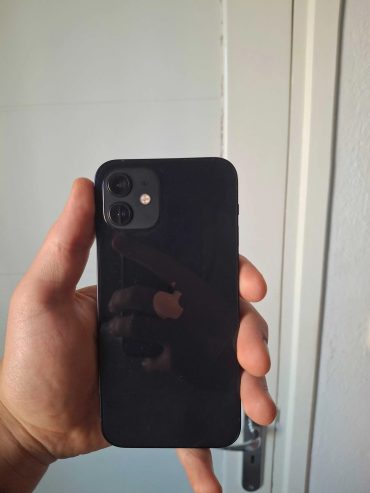 iPhone-12-Occasion-Noir-64-Go-Excellent-Etat-Sousse-1100-DT-3