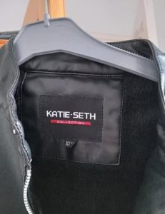 Veste Simili Cuir Katie Seth Neuve Taille XL – Mégrine