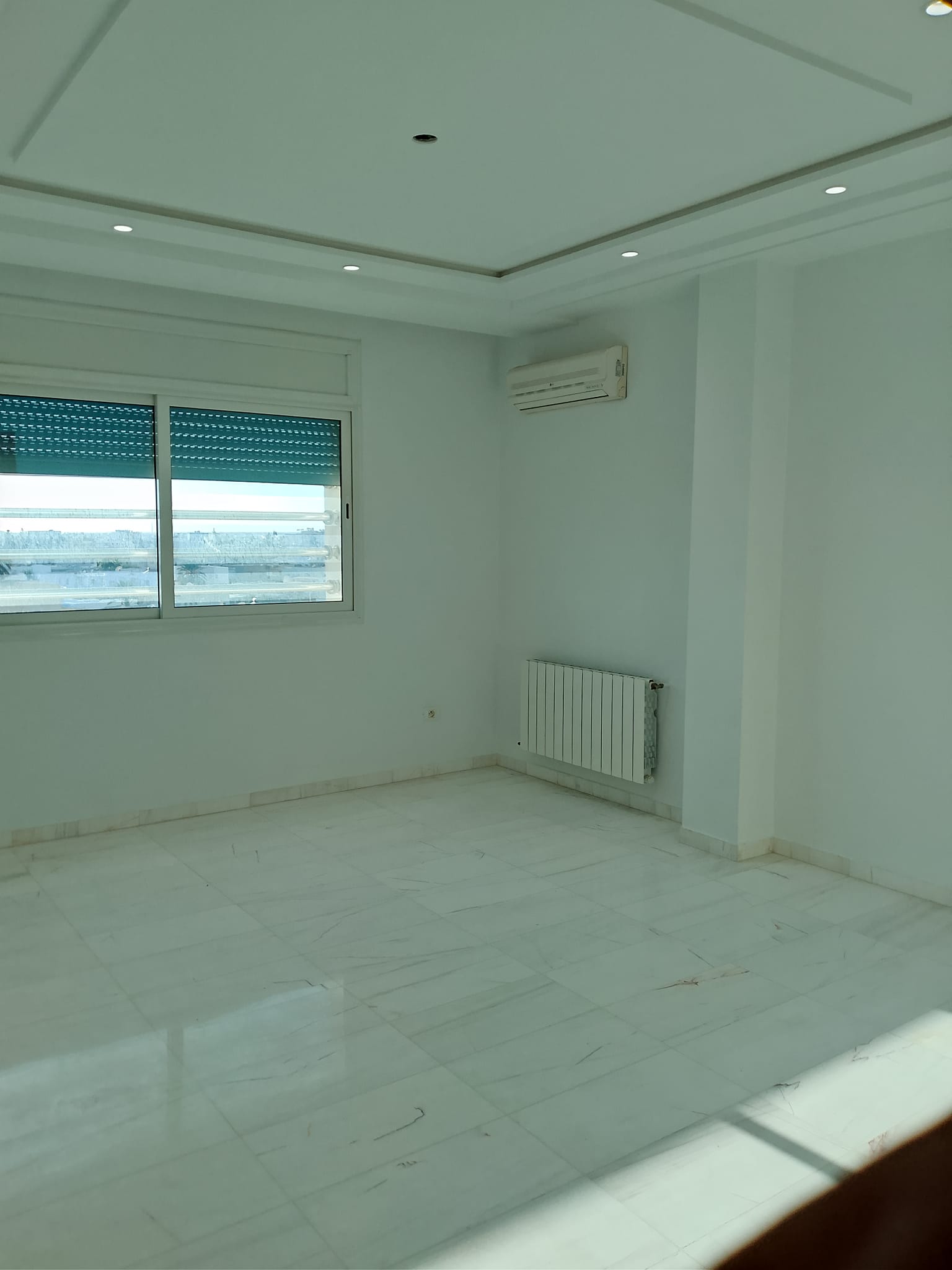 Appartement-S2-haut-standing-a-Sfax-Residence-securisee-avec-parking-Prix-250 000-DT