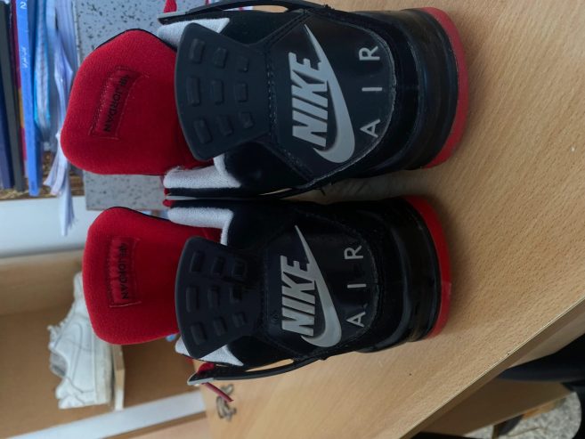 Chaussures-Nike-Air-Jordan-4-Retro-Bred-2019-–-Pointure-41-–-Excellent-Etat-–-70-DT-–-Denden-4