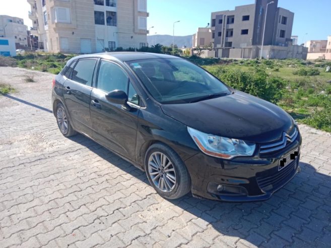 Citroen-C4-Berline-Occasion-Bon-Etat-Tunis