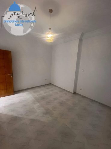 Maison-S2-Neuve-a-Louer-Khzema-Est-850-DT-immobiliere-internationale-vue-chambre-interieur