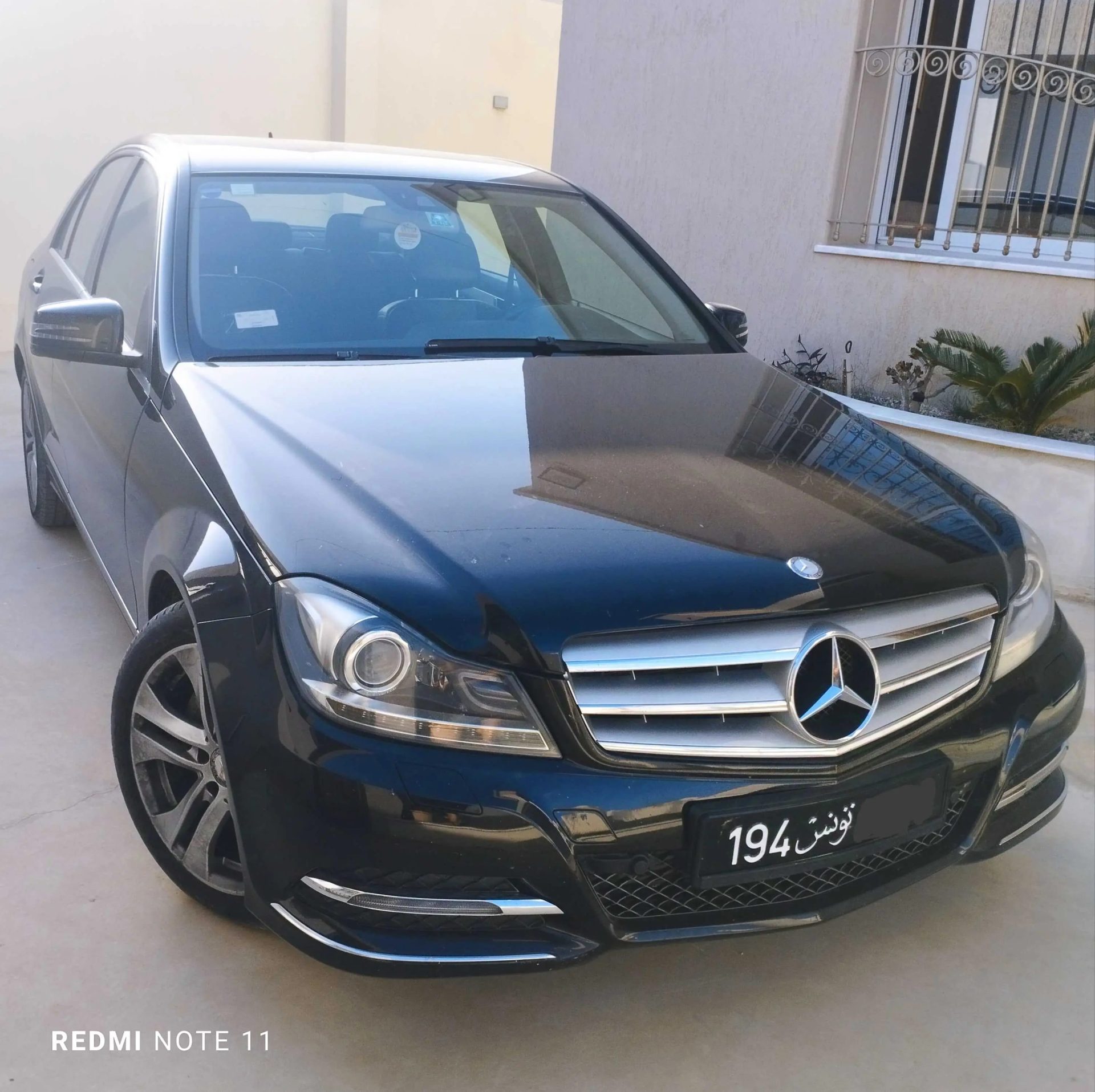 Mercedes-Benz-C180-Restyle-Phase-2-–-Boite-Automatique-–-73-000-DT-–-Sfax-Route-Mahdia-–-25599105