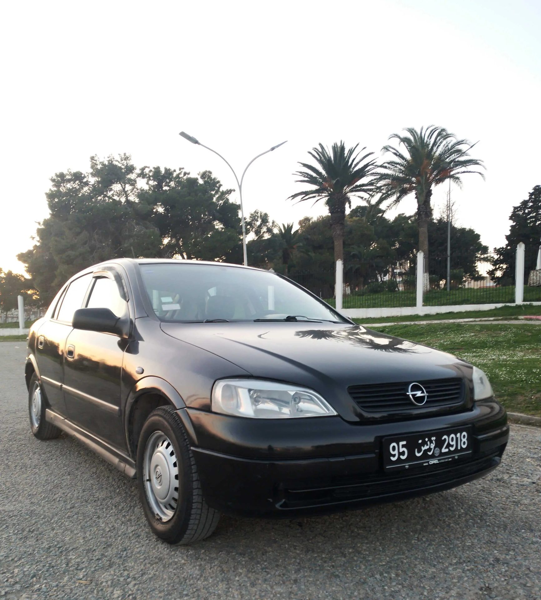 Opel-Astra-G-2000-Essence-Toutes-Options-20-500-DT-Bizerte-9