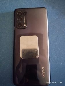 Oppo Reno 5 – 6Go RAM – 128Go Stockage – Manouba – 350 DT