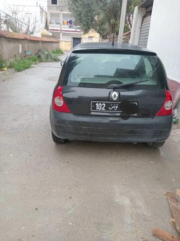 Renault-Clio-Essence-2001-Prix-17500-DT-La-Soukra-Ariana