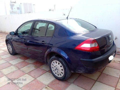 Renault-Megane-2005-Essence-Tunis-Toutes-Options-23-990-DT-Negociable