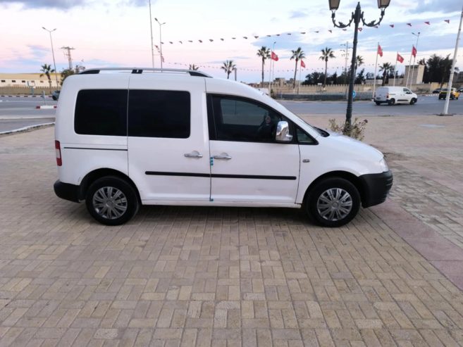 VW-Caddy-2008-Moteur-Neuf-40-000-km-Kairouan-22-000-DT-Negocible-5